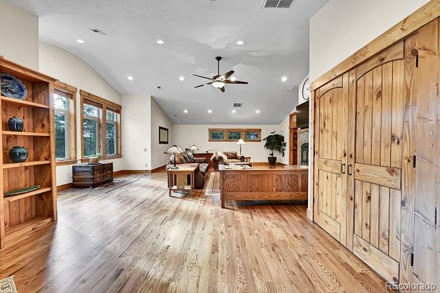 MLS Image #33 for 15947  huckleberry heights,colorado springs, Colorado