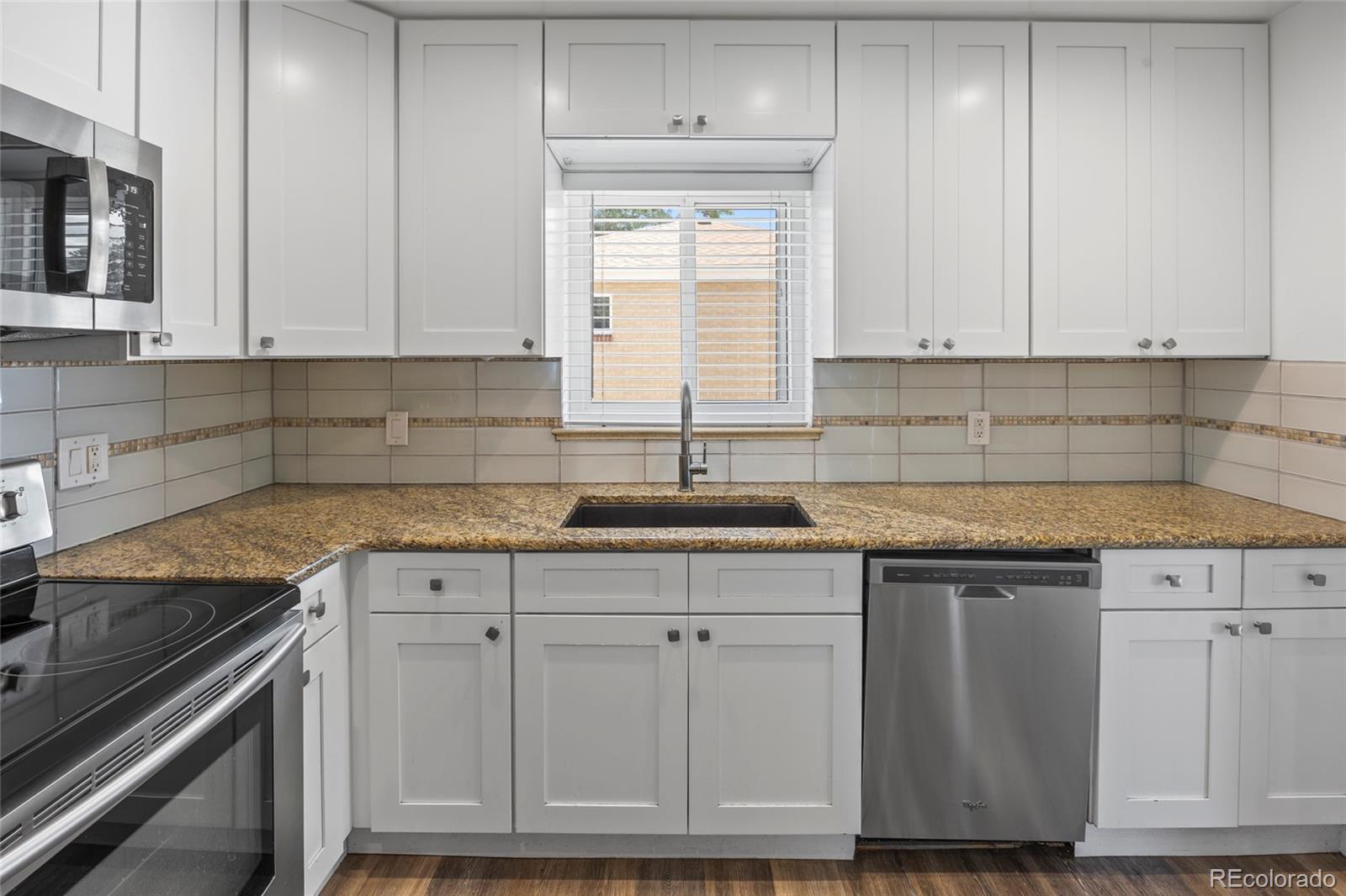 MLS Image #10 for 2582 s uno way,denver, Colorado