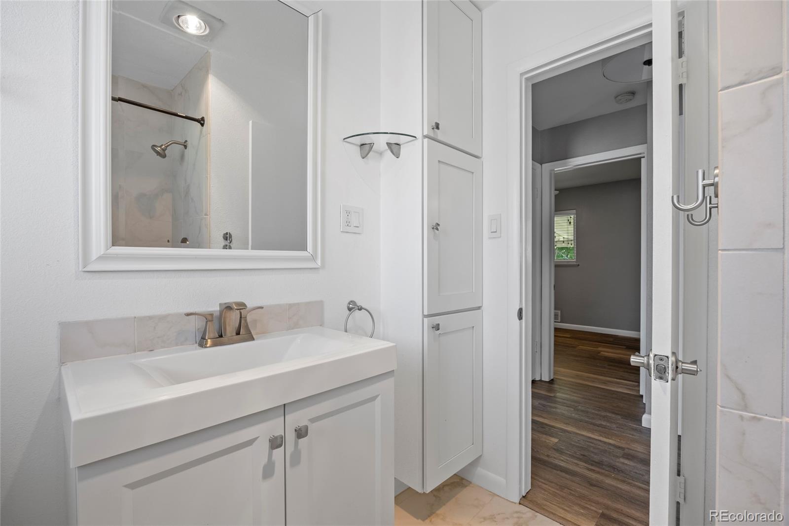 MLS Image #19 for 2582 s uno way,denver, Colorado