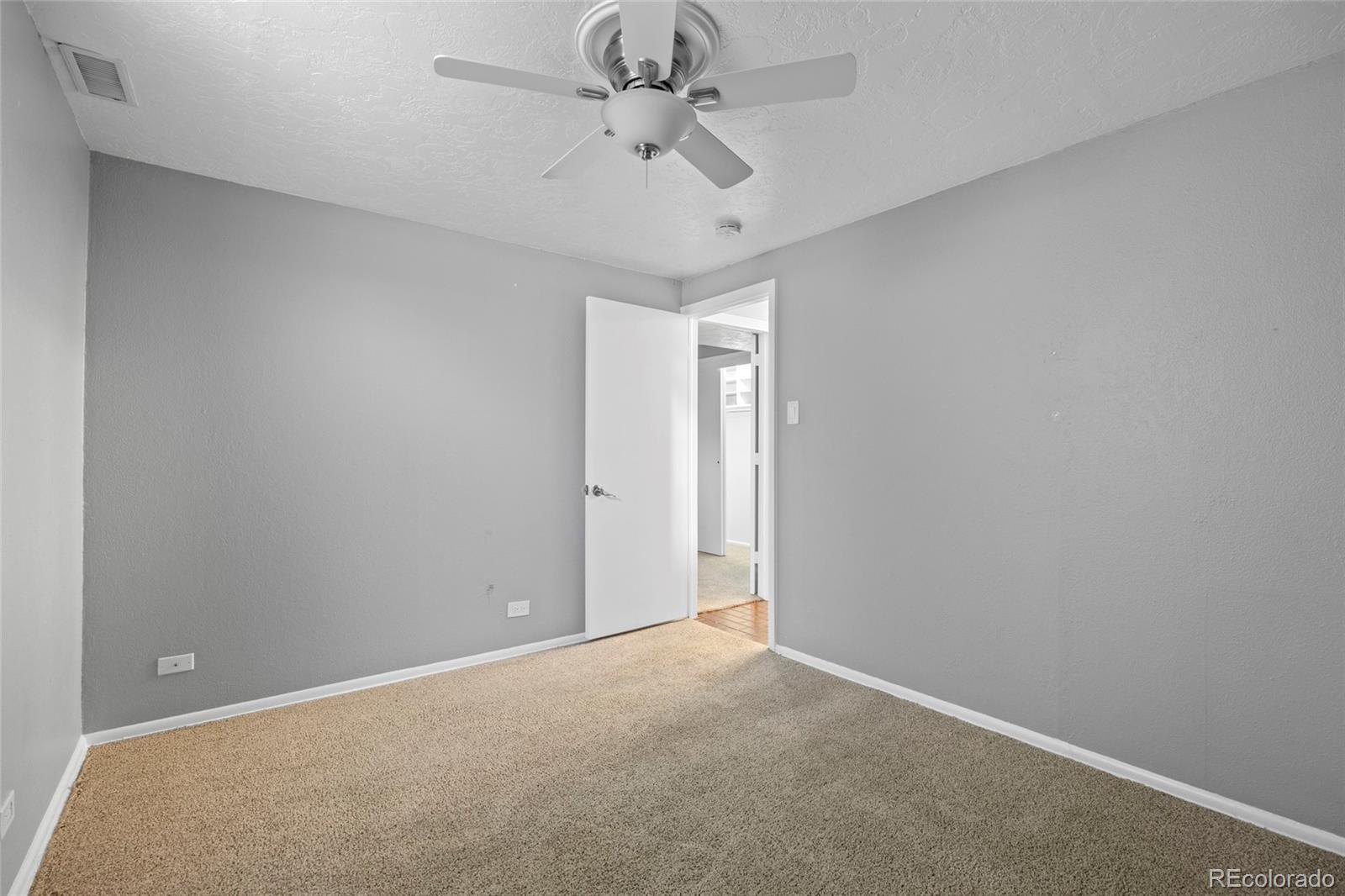 MLS Image #25 for 2582 s uno way,denver, Colorado