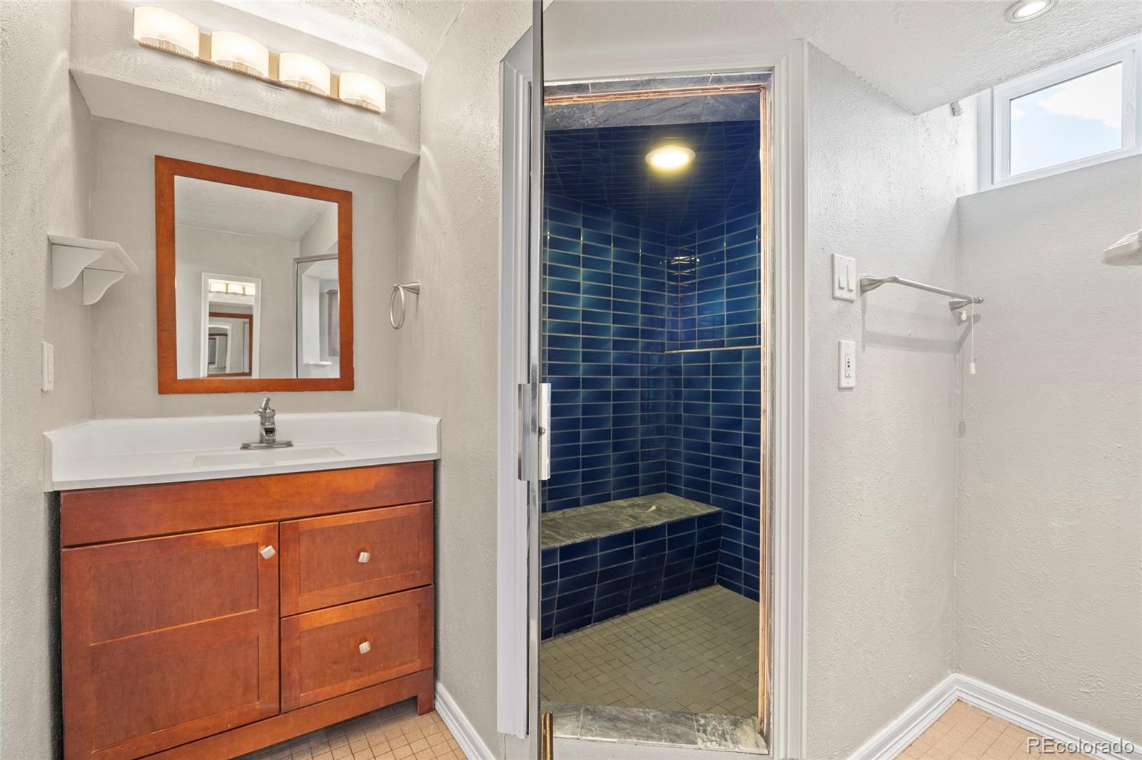 MLS Image #26 for 2582 s uno way,denver, Colorado