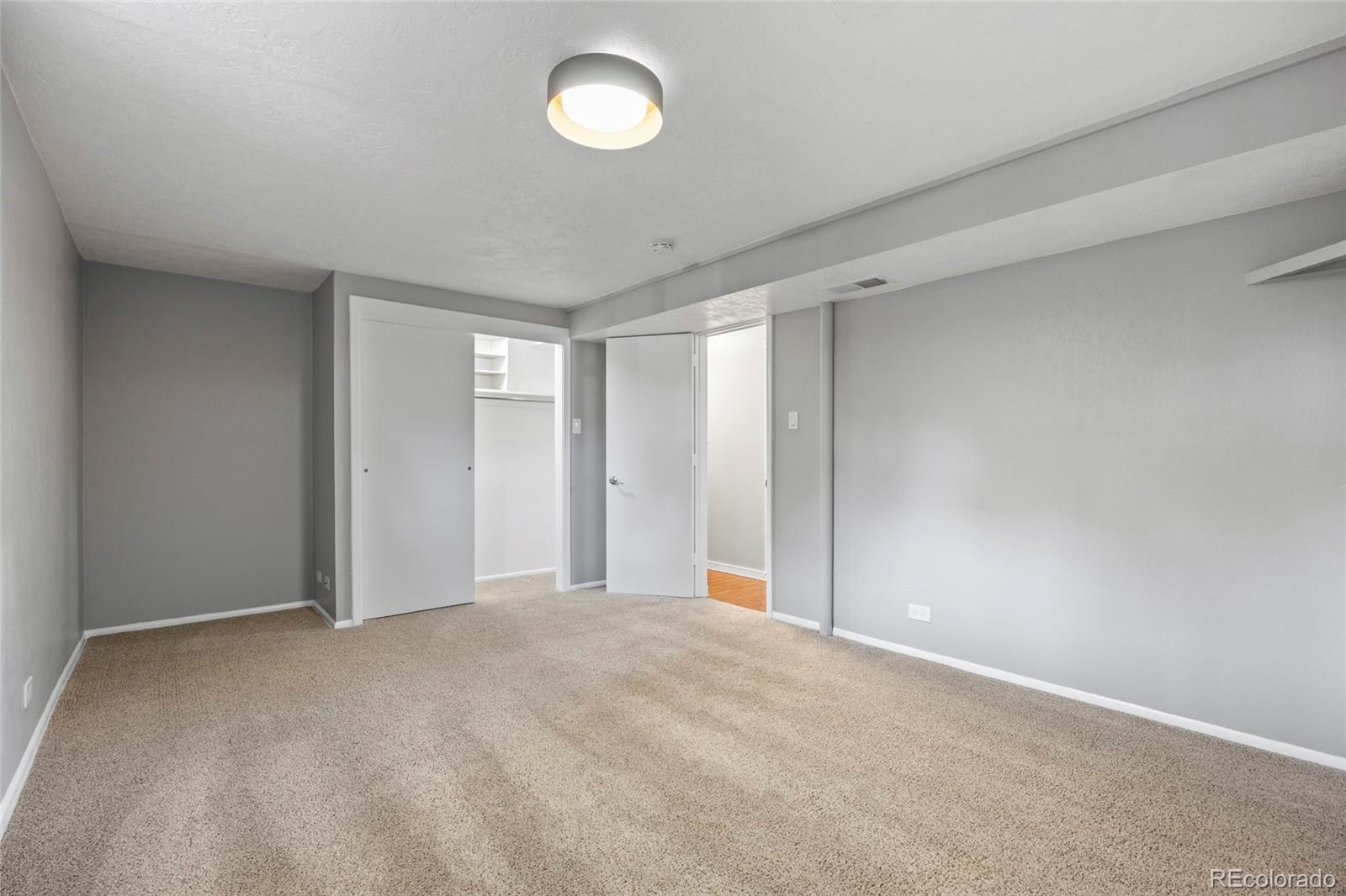 MLS Image #32 for 2582 s uno way,denver, Colorado