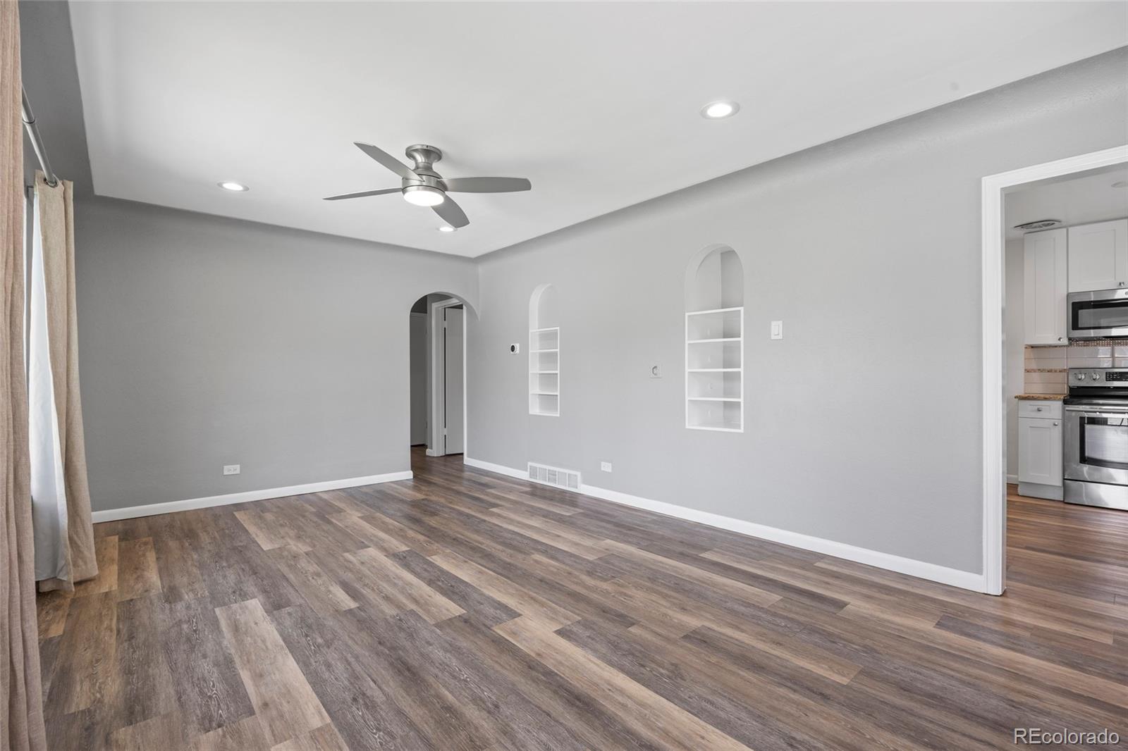 MLS Image #6 for 2582 s uno way,denver, Colorado