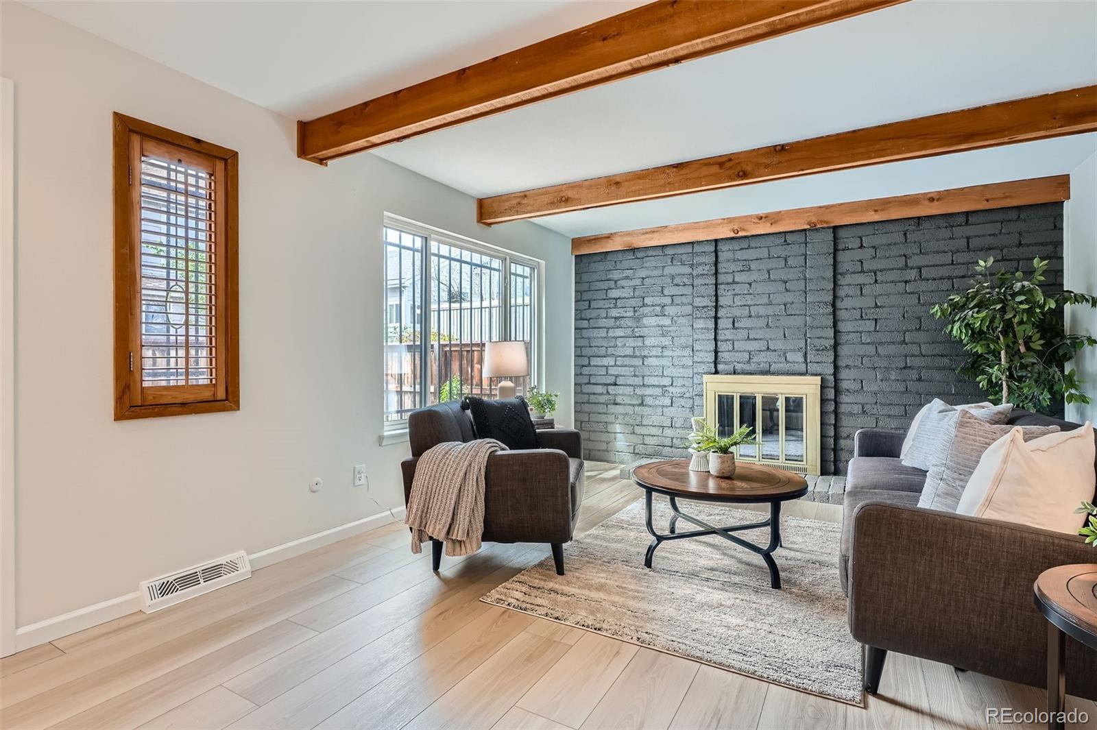 MLS Image #4 for 1251 s yosemite way,denver, Colorado