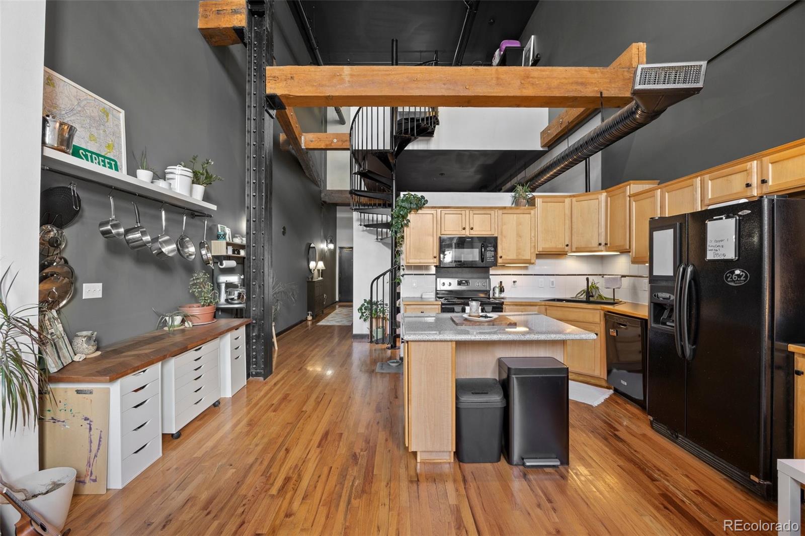 MLS Image #16 for 1555  california street,denver, Colorado