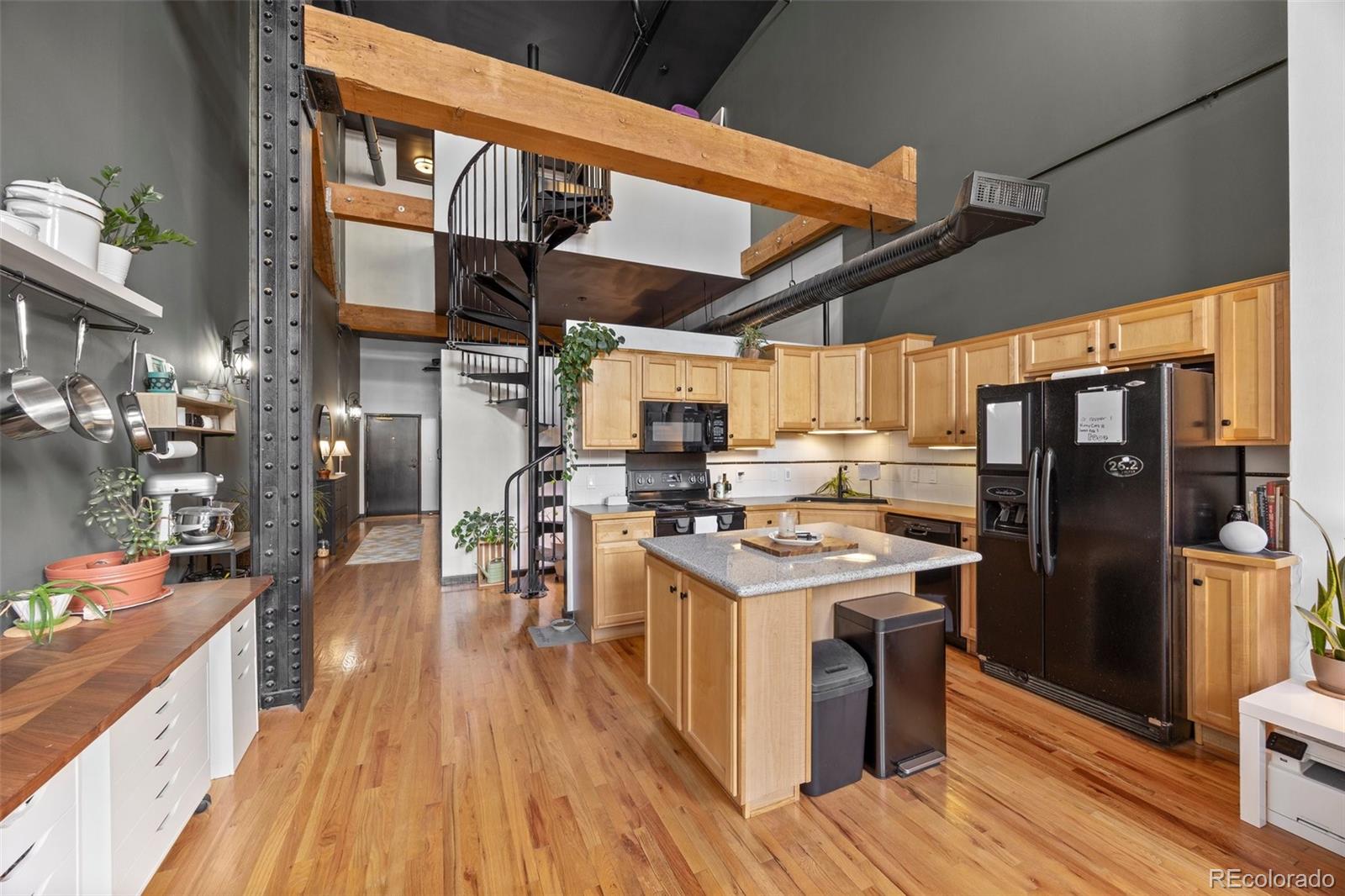 MLS Image #17 for 1555  california street,denver, Colorado