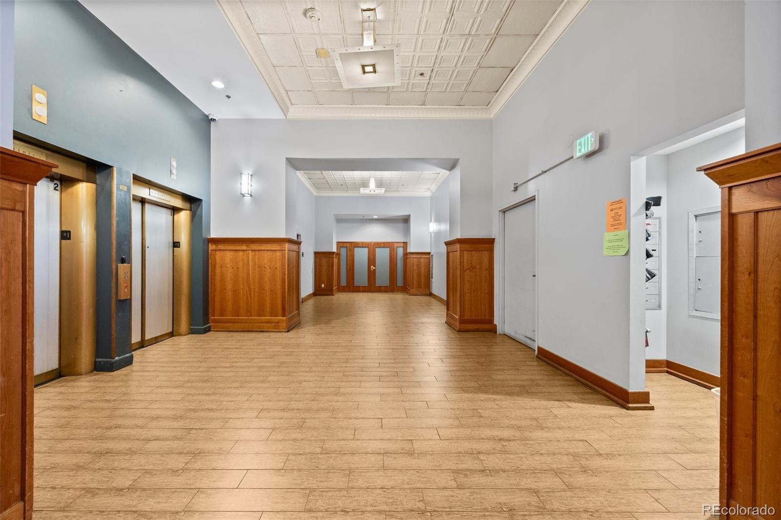 MLS Image #39 for 1555  california street,denver, Colorado