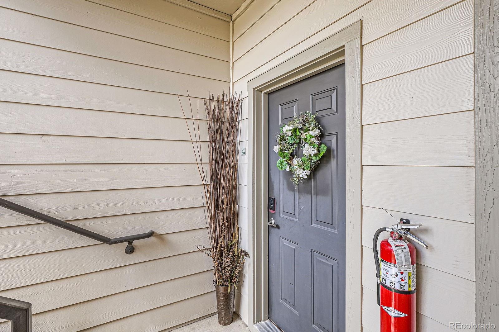 MLS Image #3 for 7292 s blackhawk street,englewood, Colorado