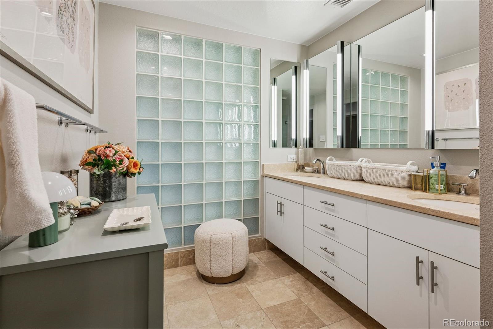 MLS Image #24 for 460 s marion parkway,denver, Colorado