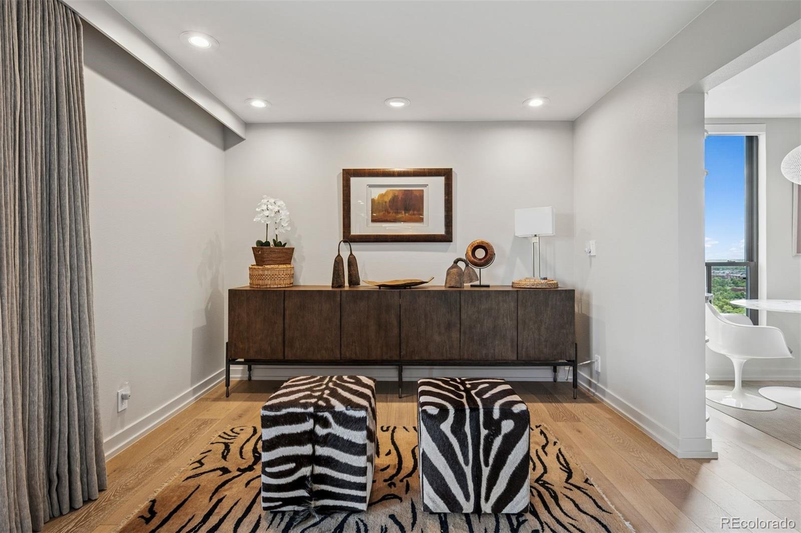 MLS Image #6 for 460 s marion parkway,denver, Colorado
