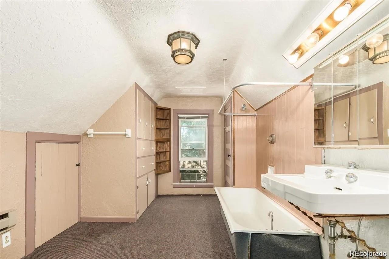 MLS Image #16 for 2227 n gilpin street,denver, Colorado