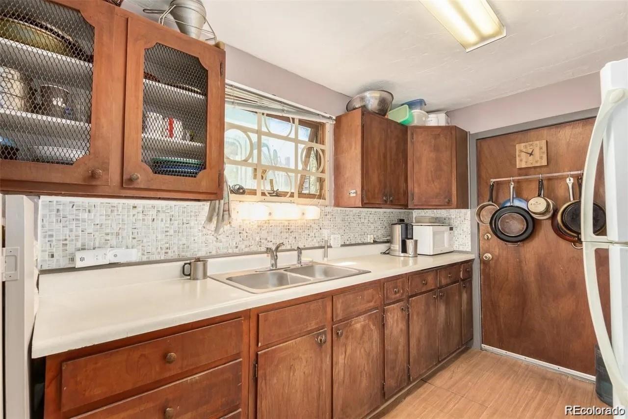 MLS Image #18 for 2227 n gilpin street,denver, Colorado