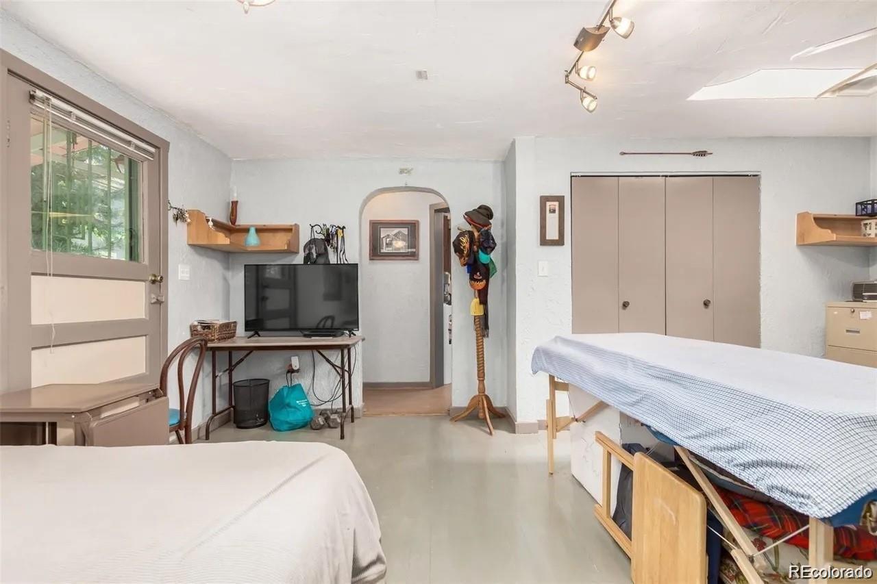 MLS Image #23 for 2227 n gilpin street,denver, Colorado