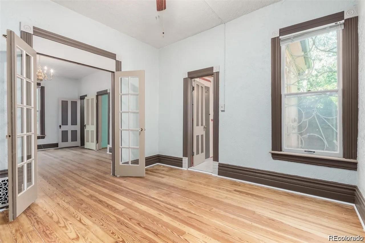 MLS Image #4 for 2227 n gilpin street,denver, Colorado