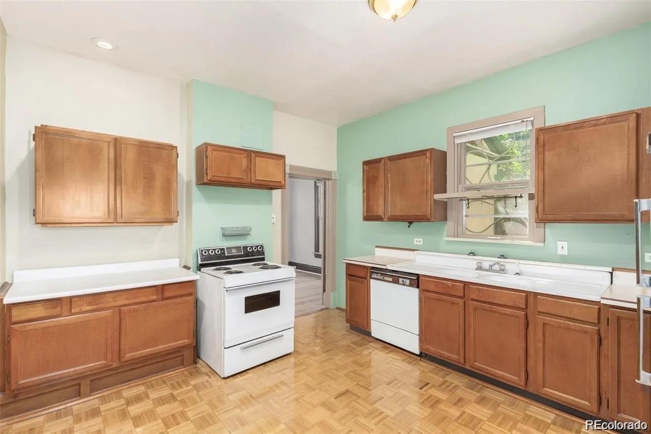 MLS Image #7 for 2227 n gilpin street,denver, Colorado