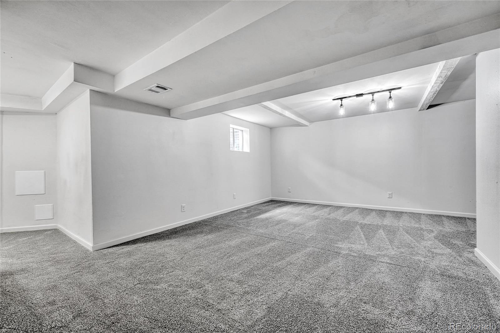 MLS Image #10 for 264 s newark circle,aurora, Colorado