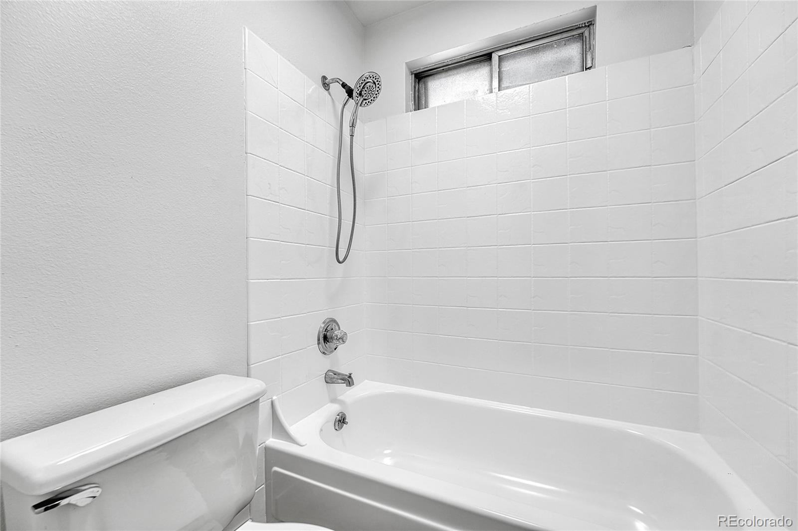 MLS Image #20 for 264 s newark circle,aurora, Colorado