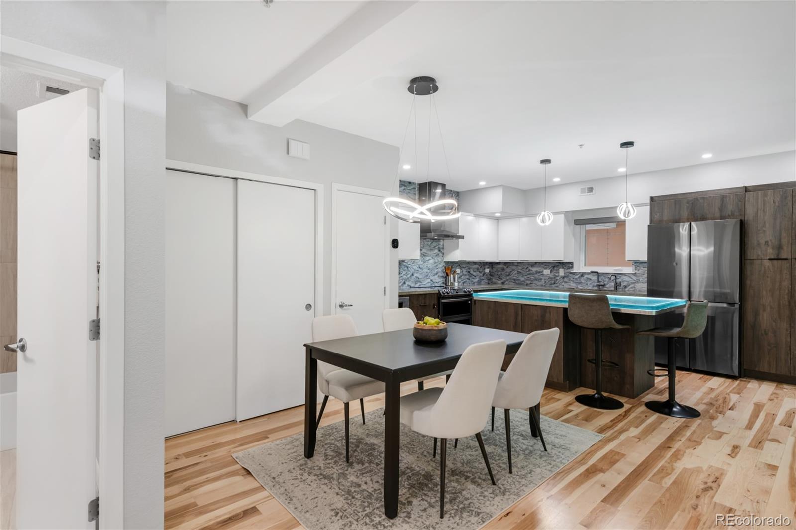 MLS Image #13 for 3295  blake street,denver, Colorado