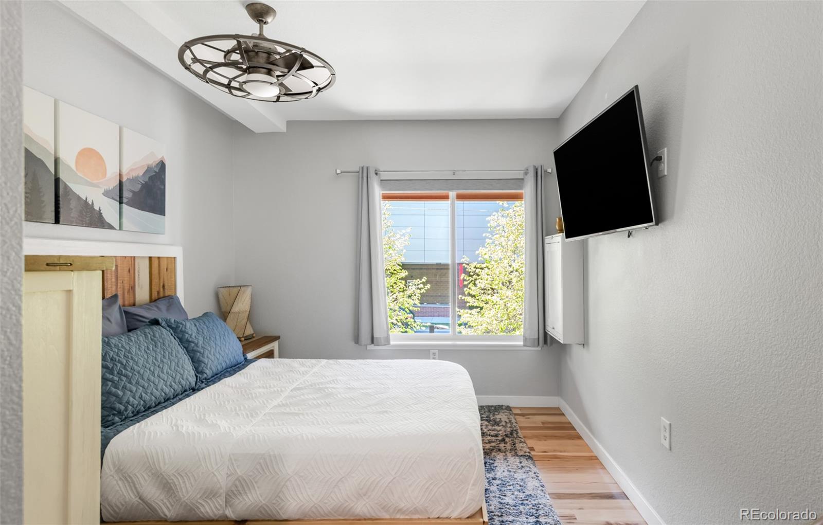 MLS Image #18 for 3295  blake street,denver, Colorado