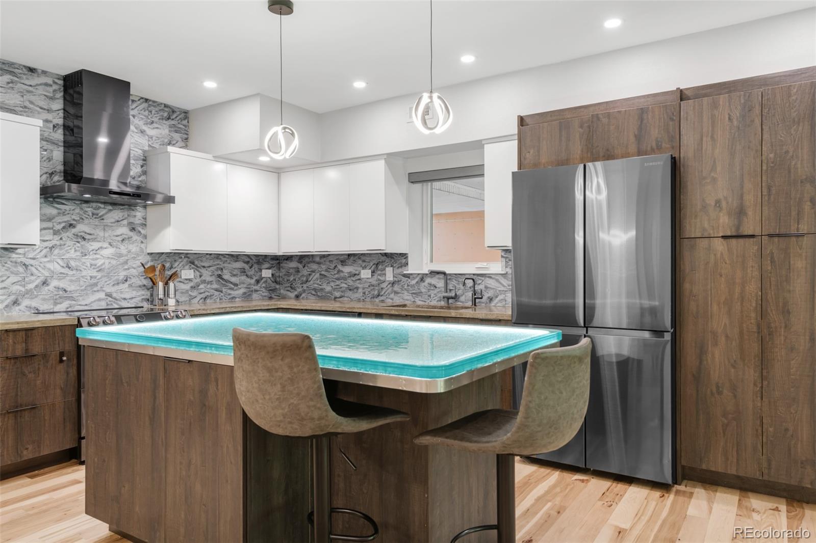 MLS Image #4 for 3295  blake street,denver, Colorado