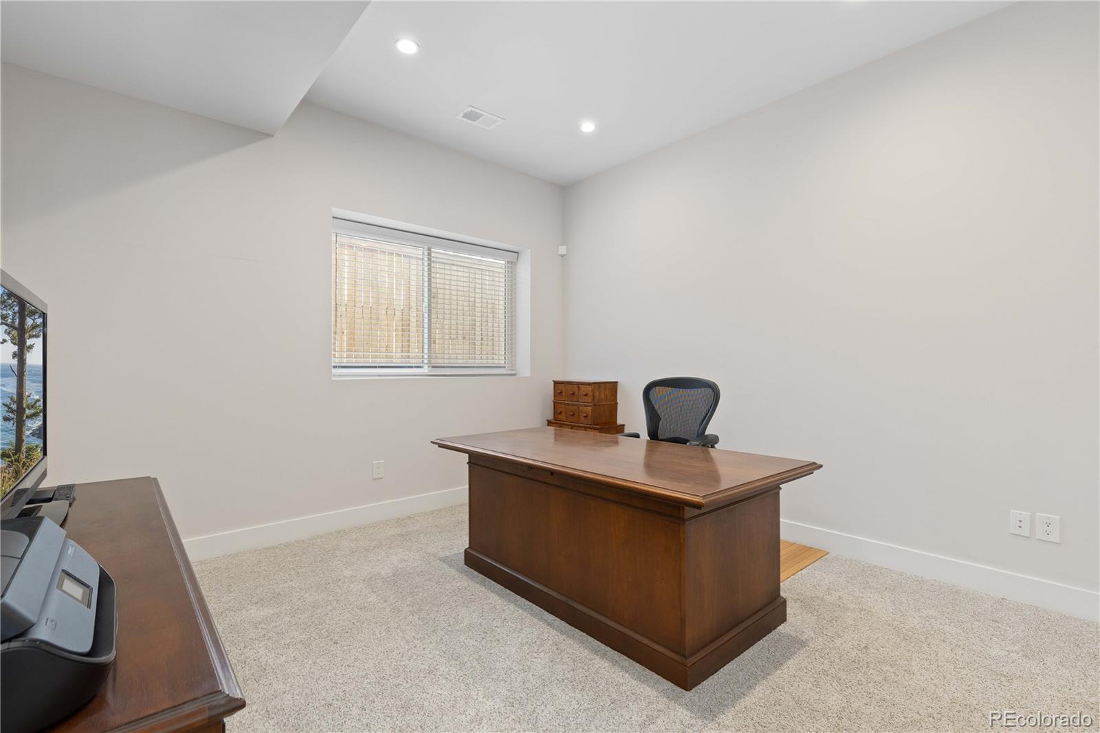MLS Image #30 for 942 s fulton street,denver, Colorado