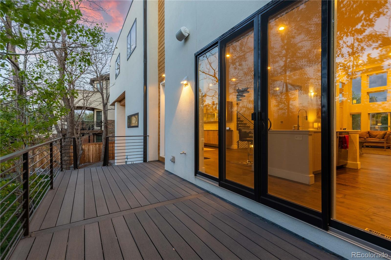MLS Image #39 for 942 s fulton street,denver, Colorado