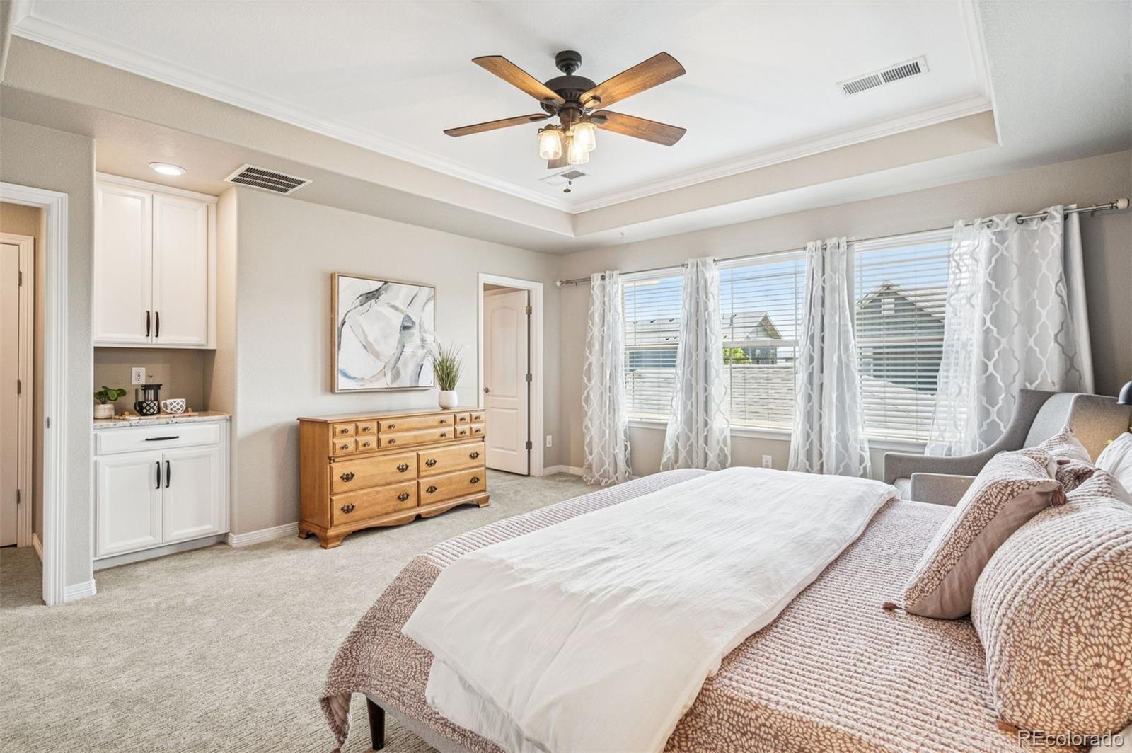 MLS Image #22 for 9446 e 51st drive,denver, Colorado