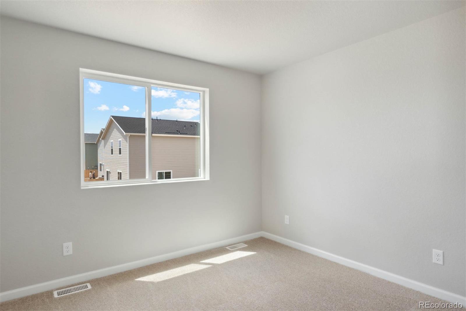 MLS Image #7 for 7322  green river avenue,frederick, Colorado