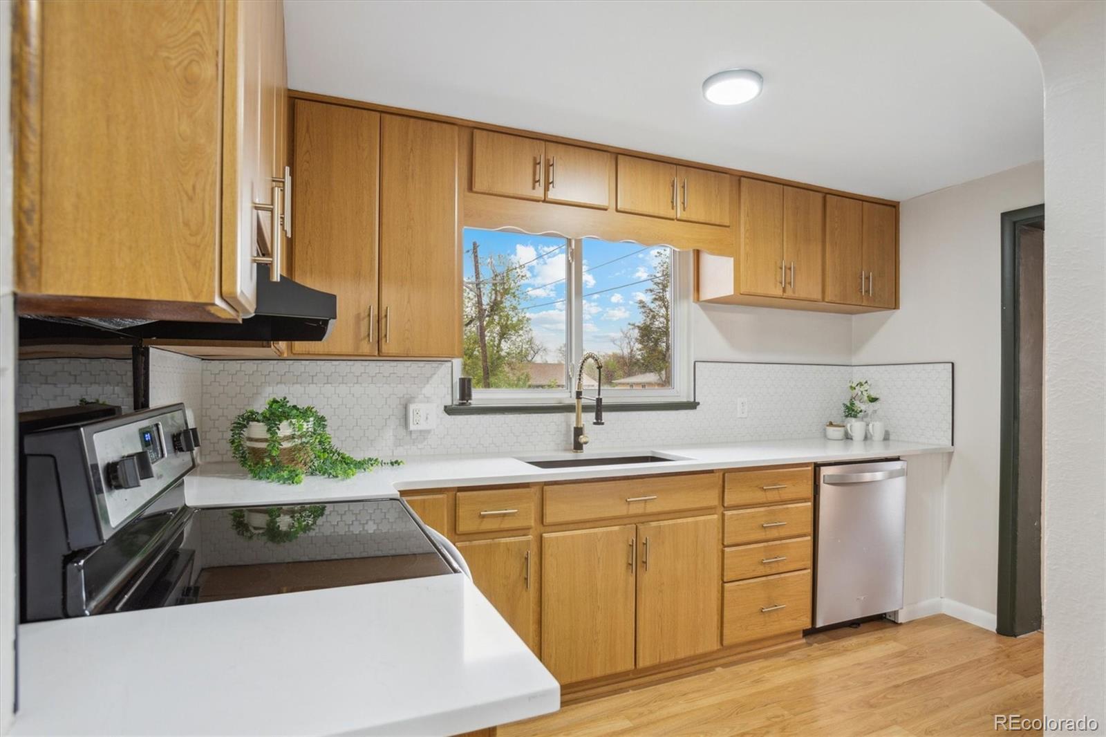 MLS Image #11 for 5930 w 34th avenue,wheat ridge, Colorado