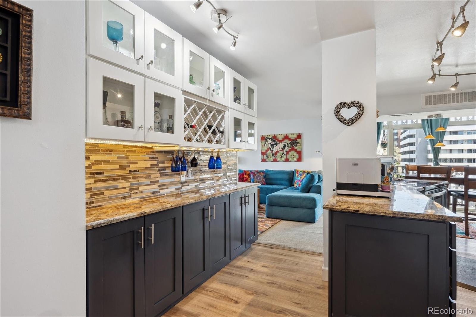 MLS Image #4 for 1223  race street,denver, Colorado