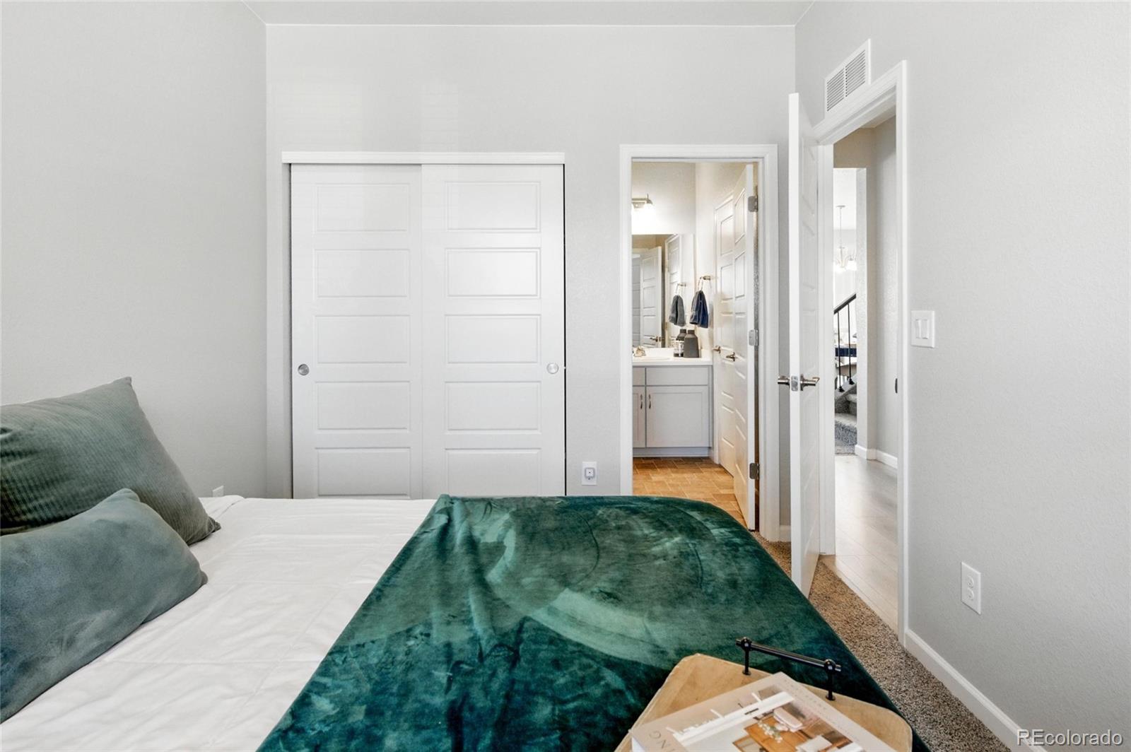 MLS Image #8 for 27857 e 8th avenue,aurora, Colorado