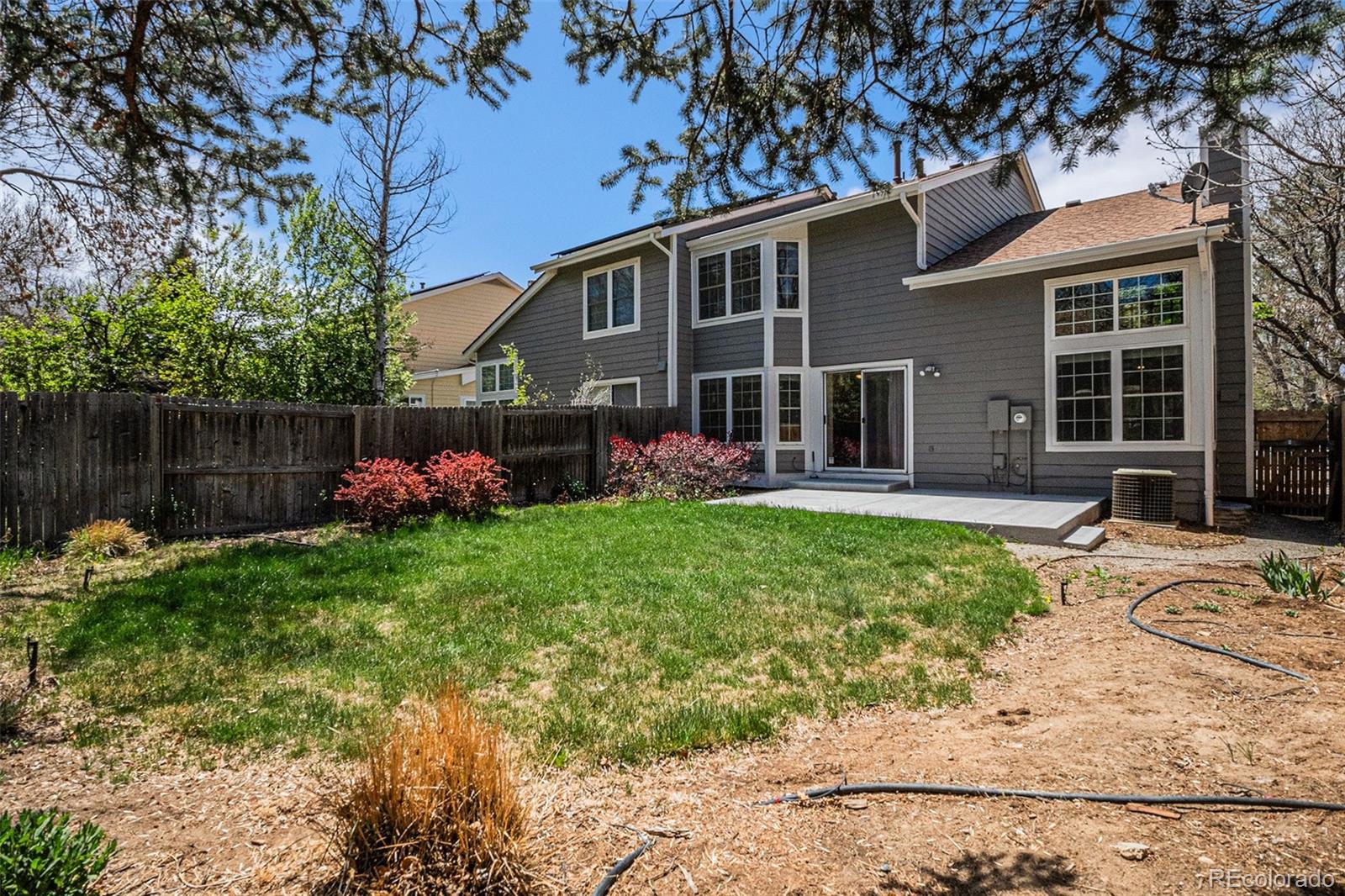 MLS Image #12 for 1566 s syracuse street,denver, Colorado