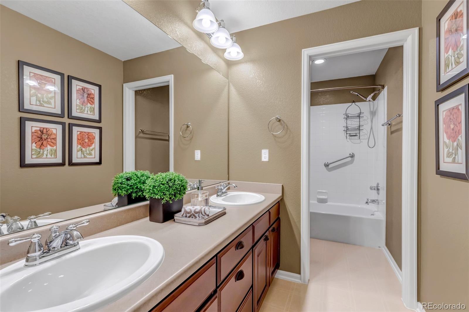 MLS Image #41 for 6345 s ider way,aurora, Colorado
