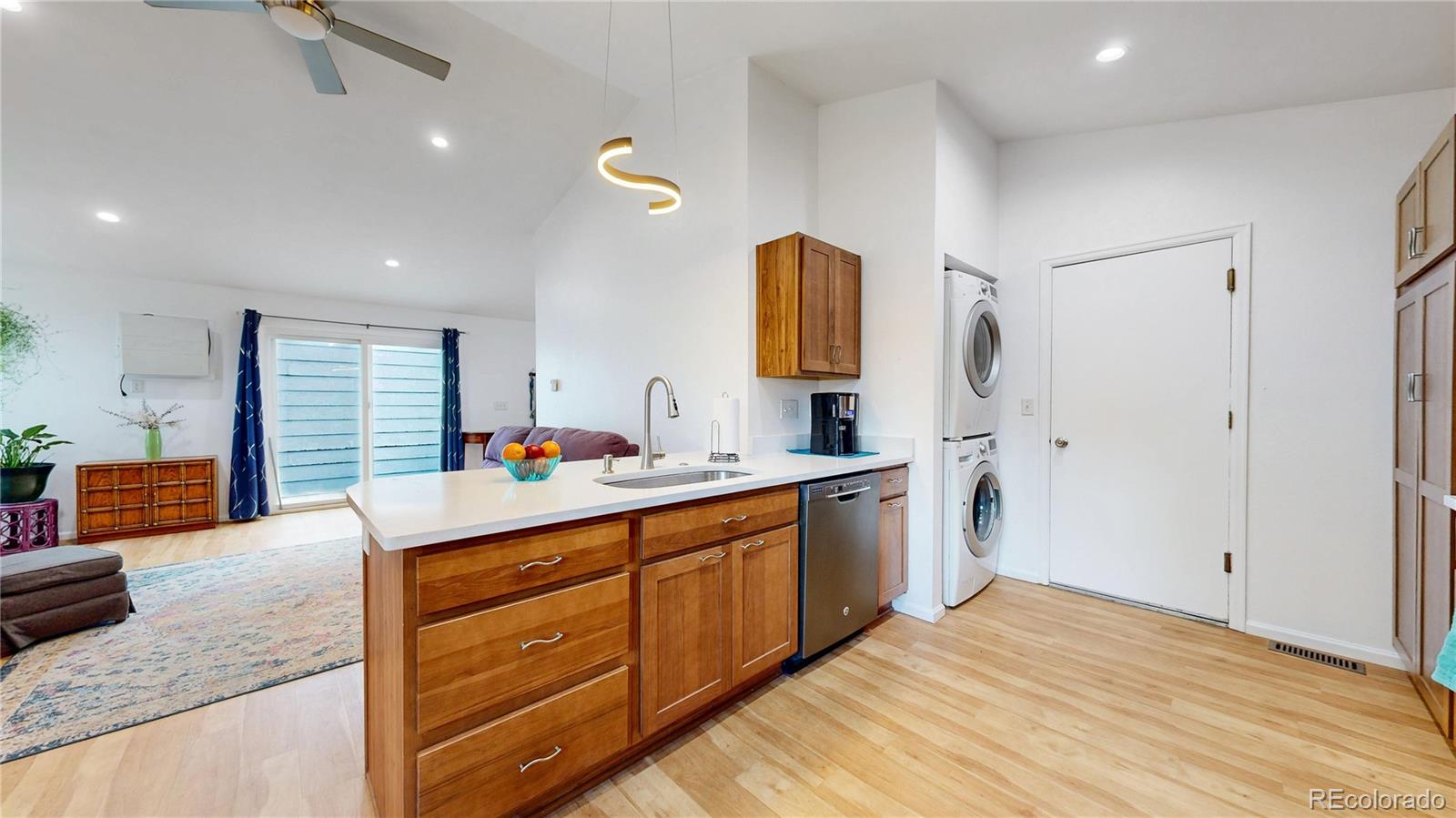 MLS Image #6 for 3071 s truckee street,aurora, Colorado