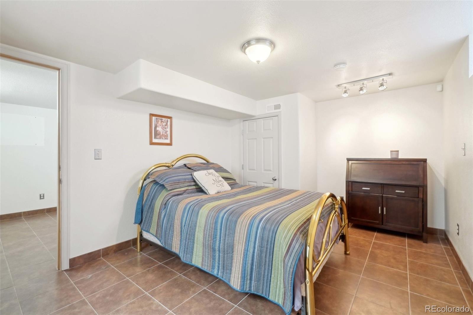 MLS Image #29 for 3580  locust street,denver, Colorado
