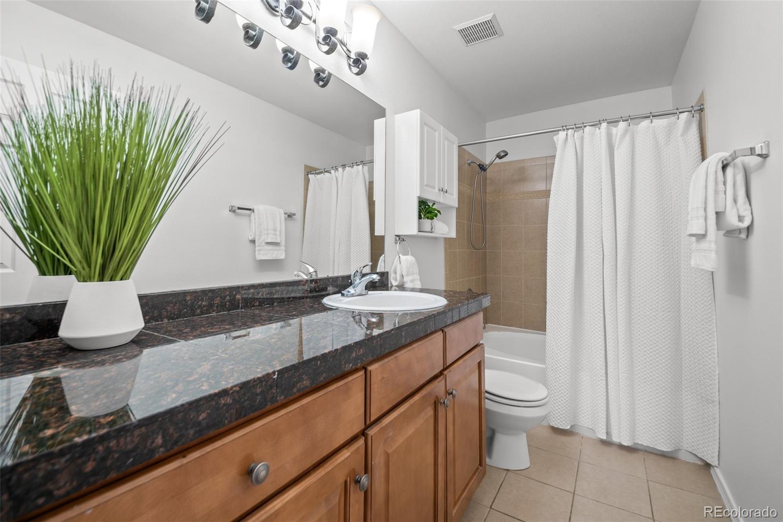 MLS Image #14 for 8603 e dry creek road 214,englewood, Colorado