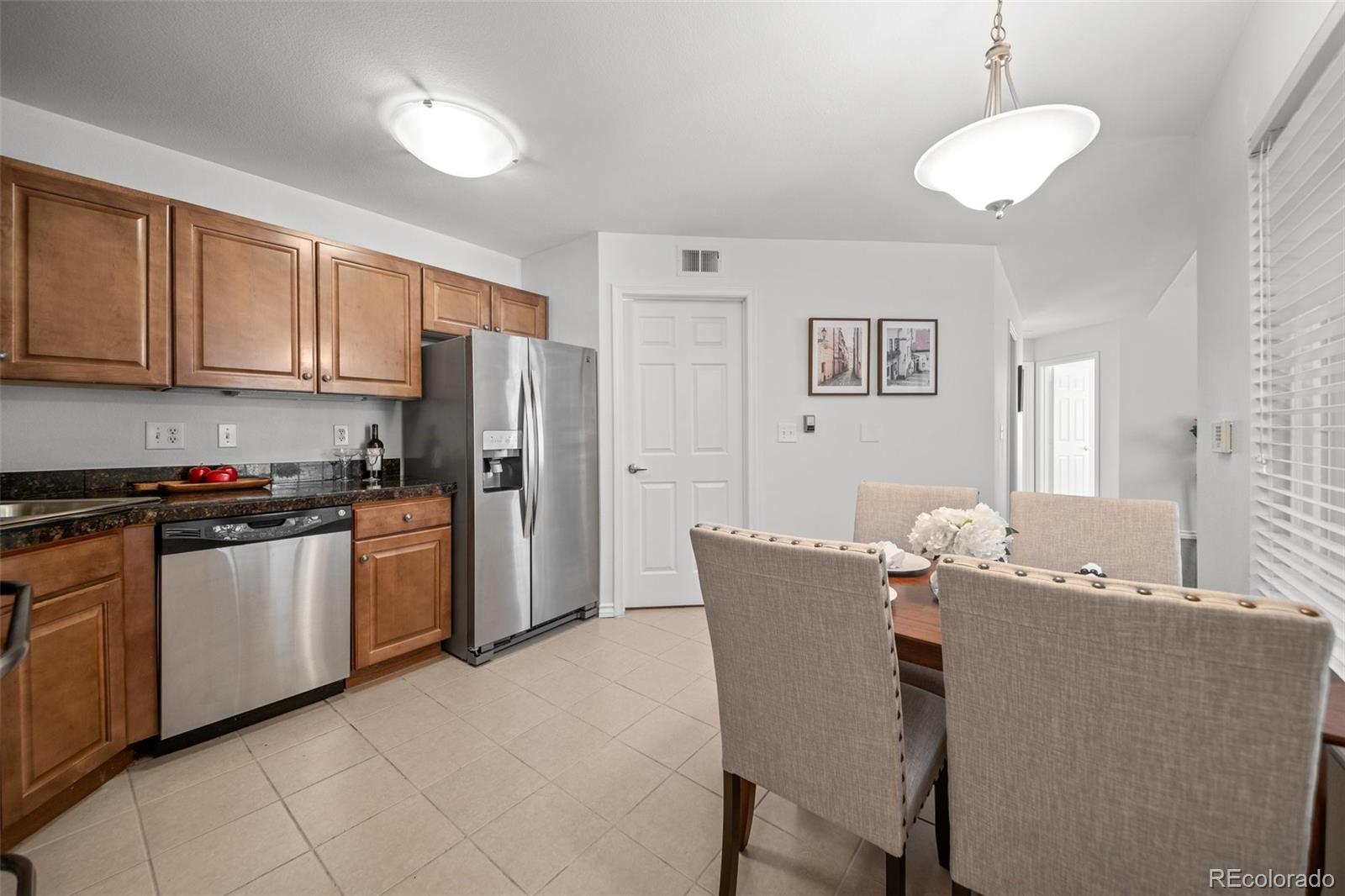 MLS Image #7 for 8603 e dry creek road 214,englewood, Colorado