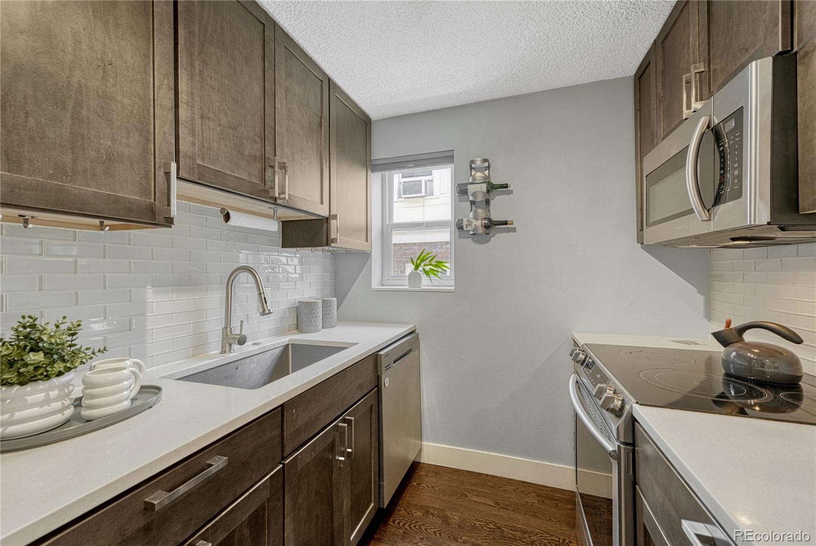 MLS Image #9 for 1355  gaylord street,denver, Colorado