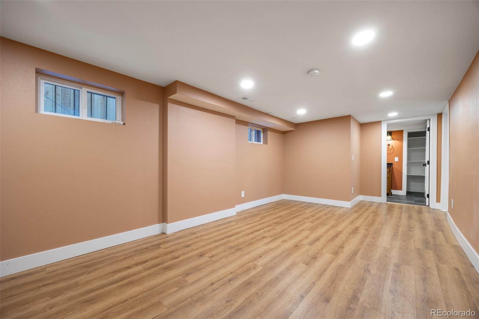 MLS Image #20 for 1601  albion street,denver, Colorado