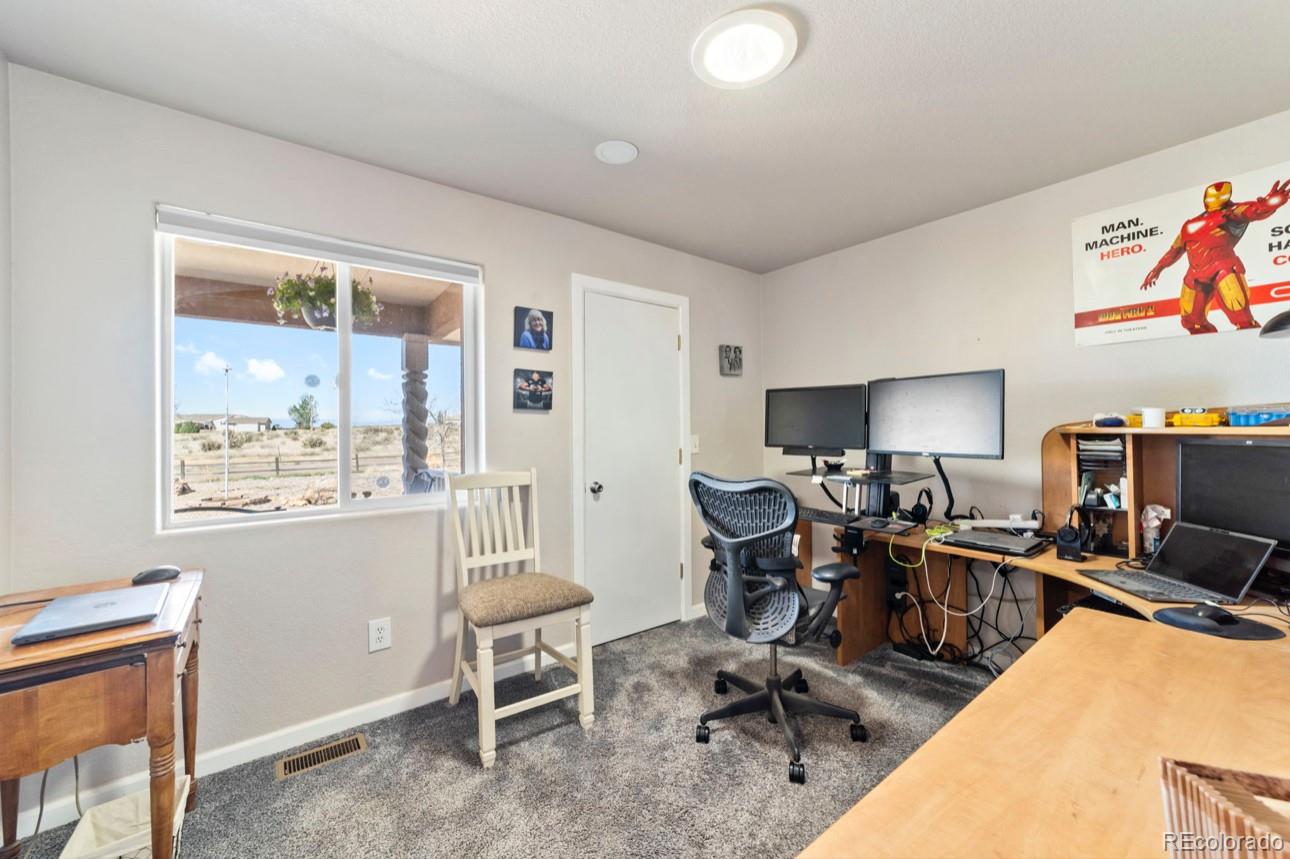 MLS Image #11 for 1882 n rough rock lane,pueblo west, Colorado