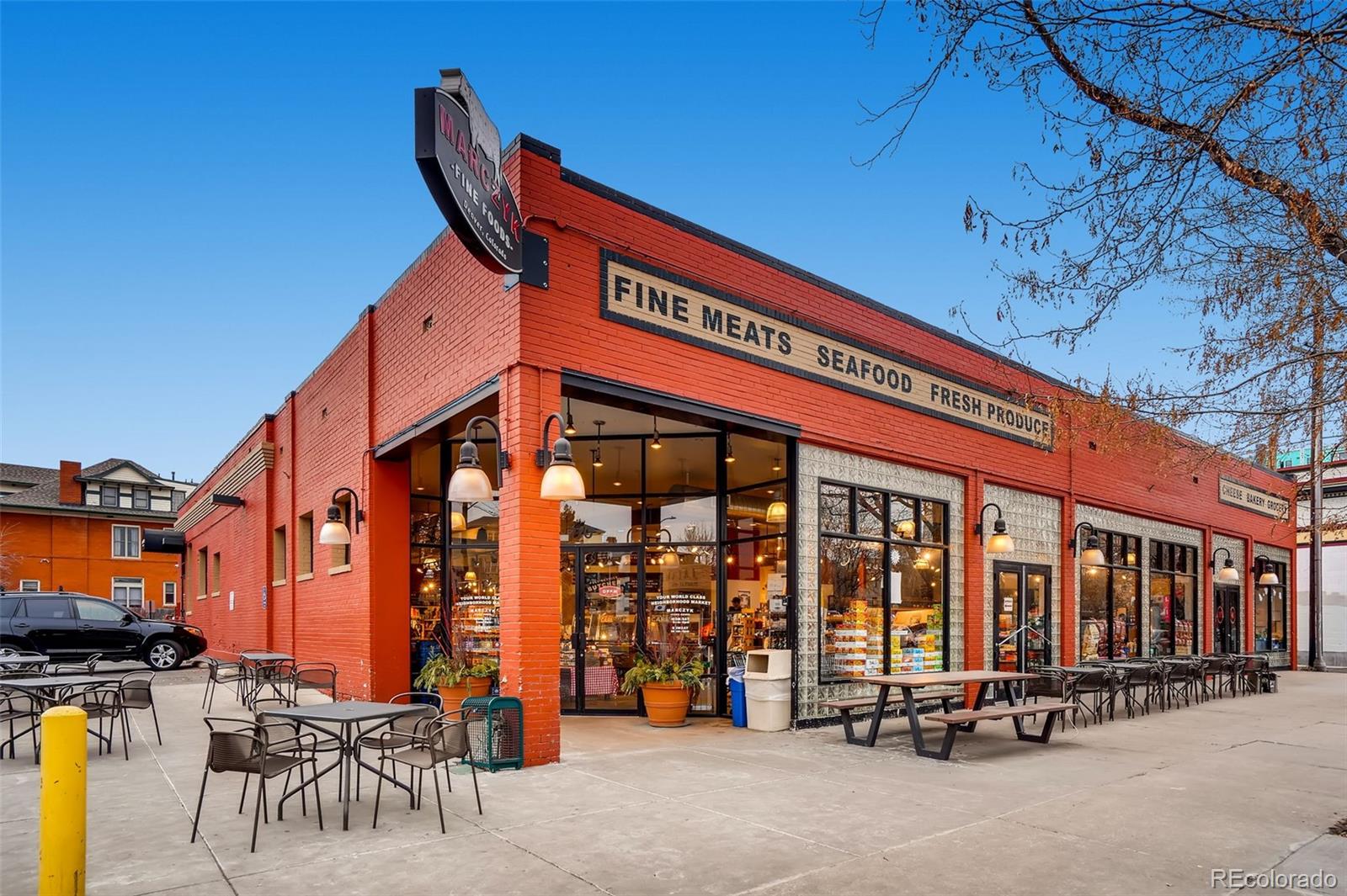 MLS Image #10 for 1630 n clarkson street,denver, Colorado