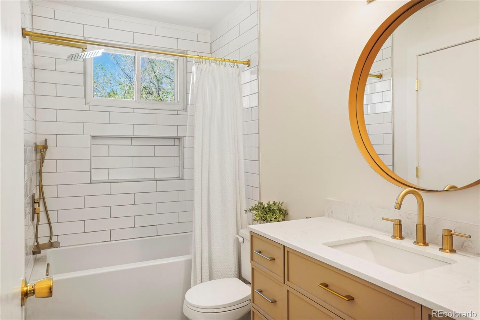 MLS Image #17 for 3330  simmelink loop,colorado springs, Colorado
