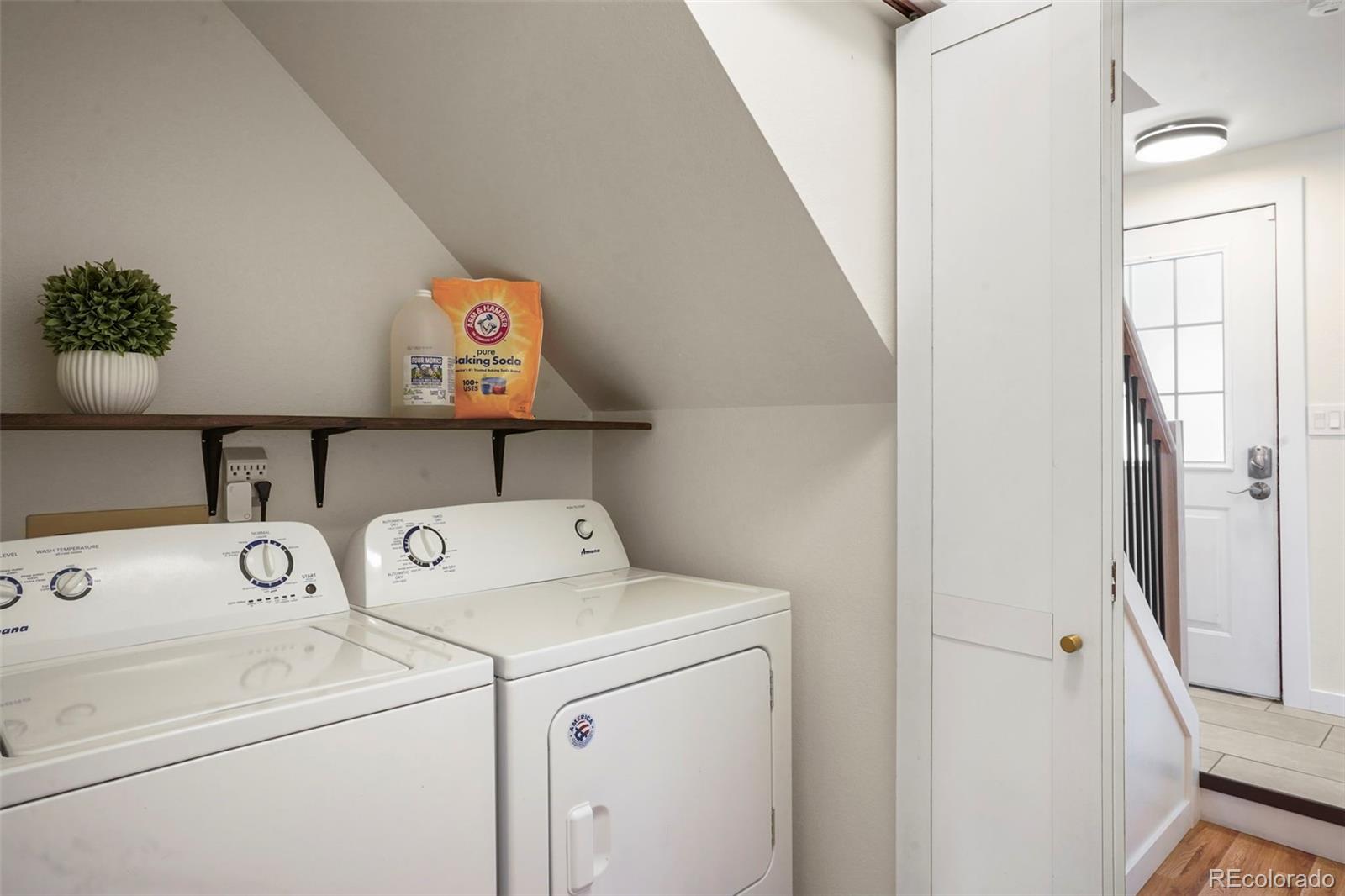 MLS Image #22 for 3330  simmelink loop,colorado springs, Colorado