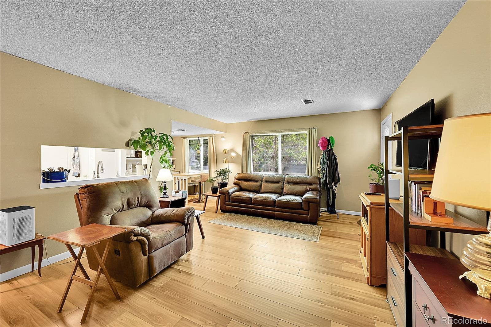 MLS Image #3 for 6650 e arizona avenue,denver, Colorado