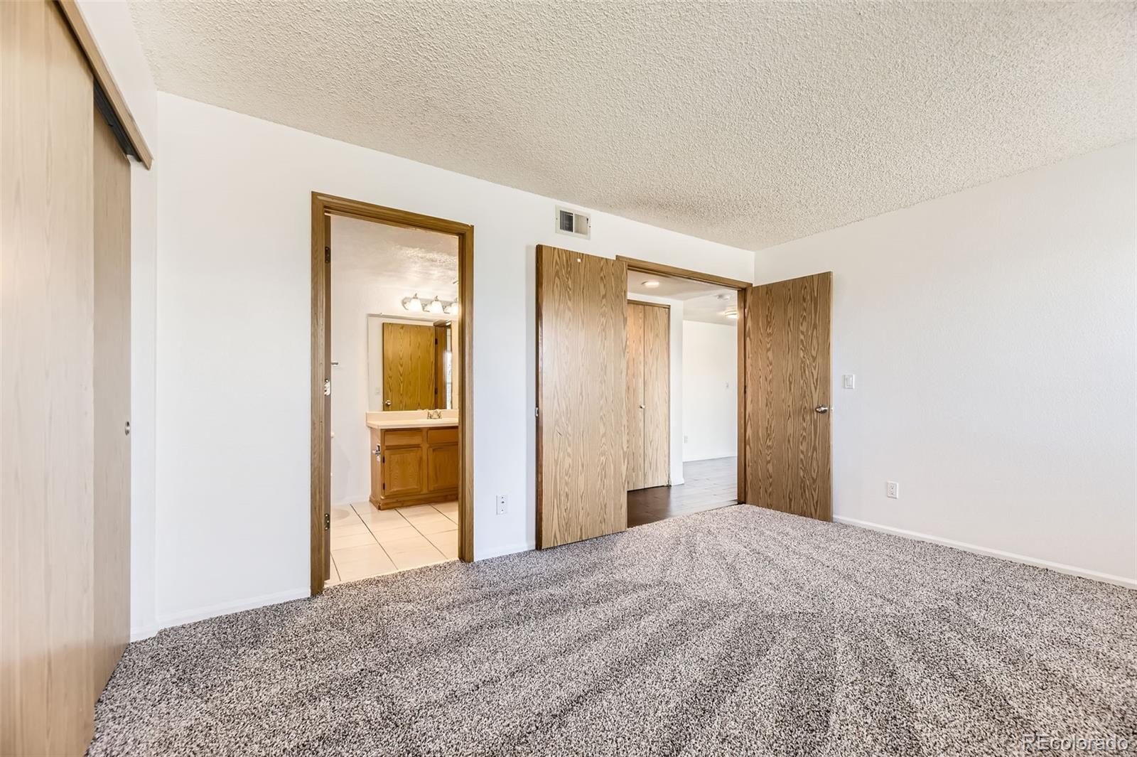 MLS Image #18 for 1351 s cathay court 102,aurora, Colorado