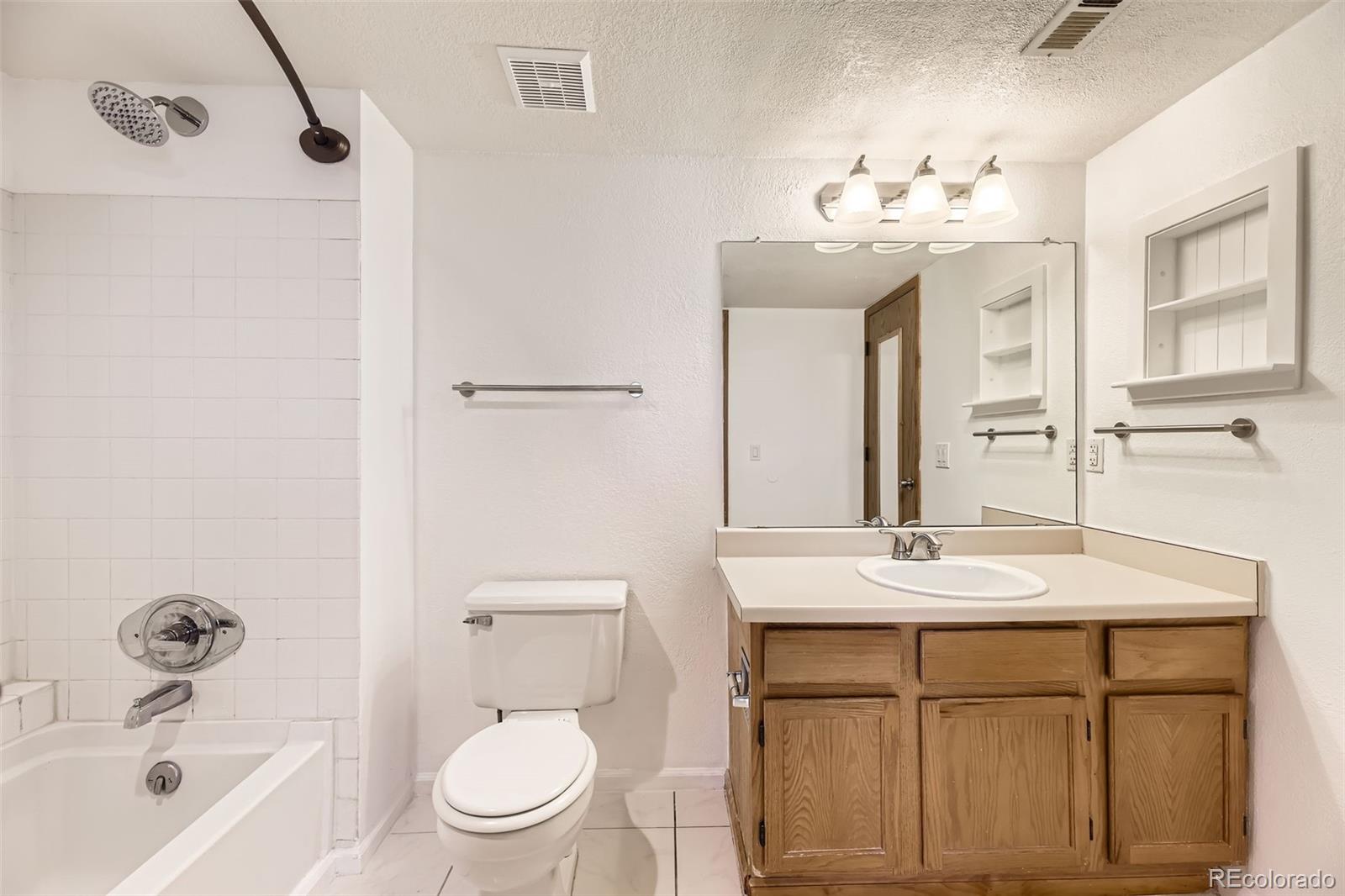MLS Image #22 for 1351 s cathay court 102,aurora, Colorado