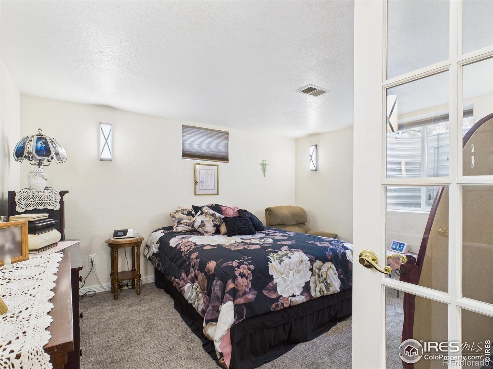 MLS Image #15 for 830  ponderosa court,eaton, Colorado