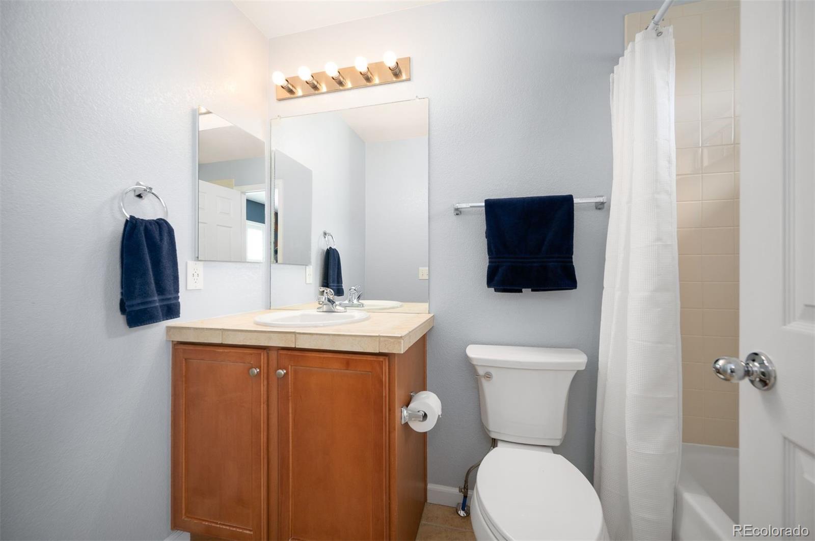 MLS Image #20 for 767  roslyn street,denver, Colorado