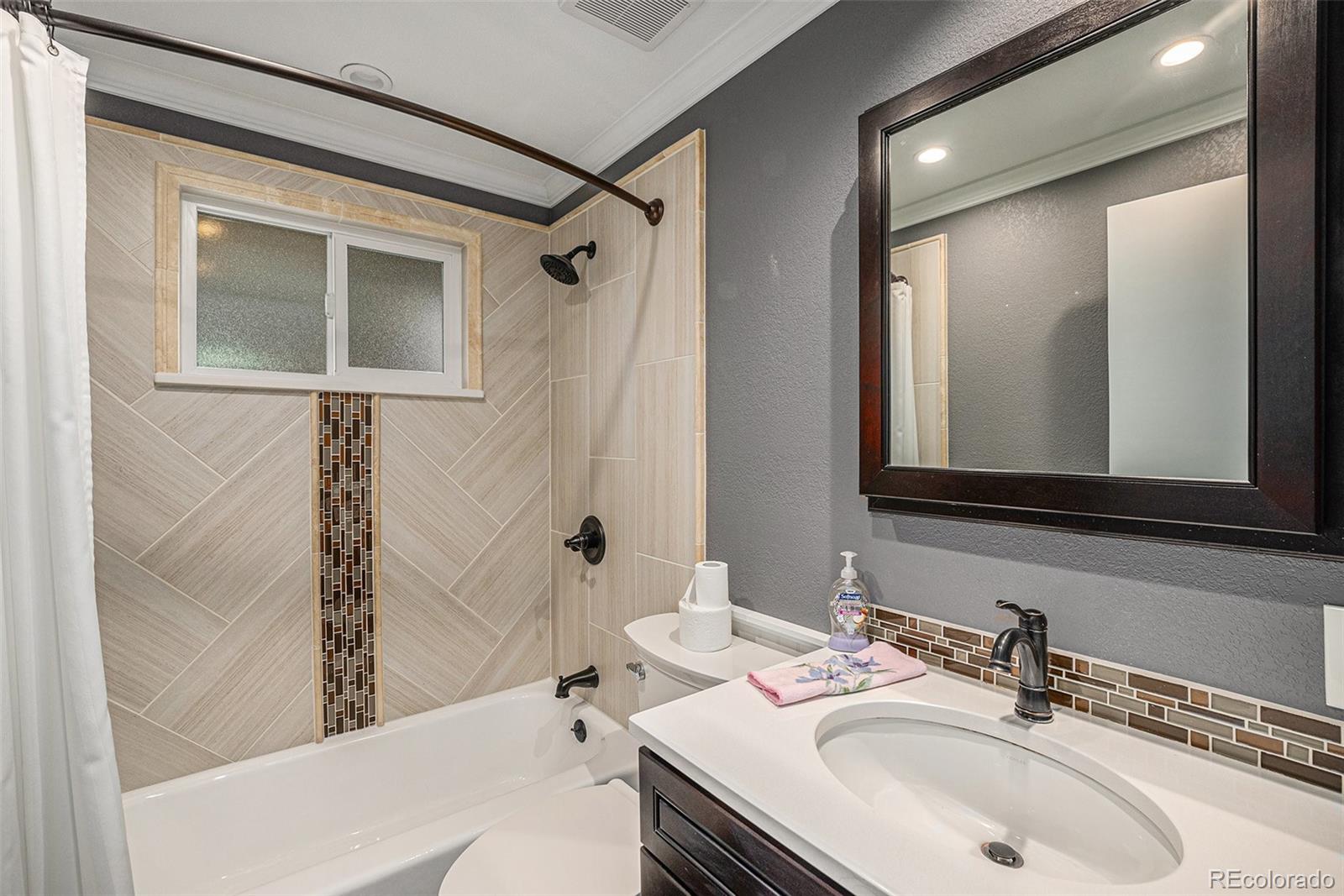 MLS Image #12 for 6613  independence street,arvada, Colorado