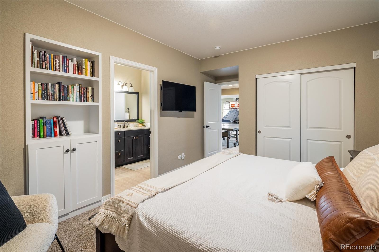 MLS Image #14 for 14807  haley avenue,parker, Colorado
